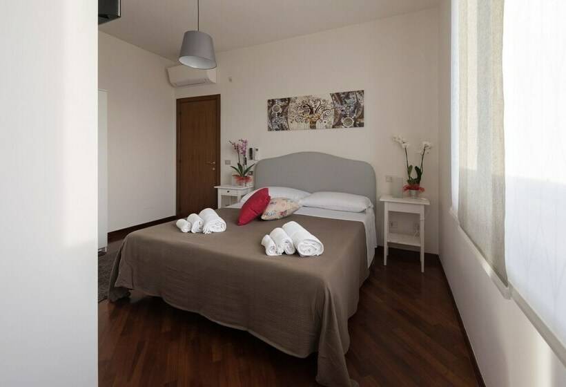 חדר קומפורט, Ellebì B&b