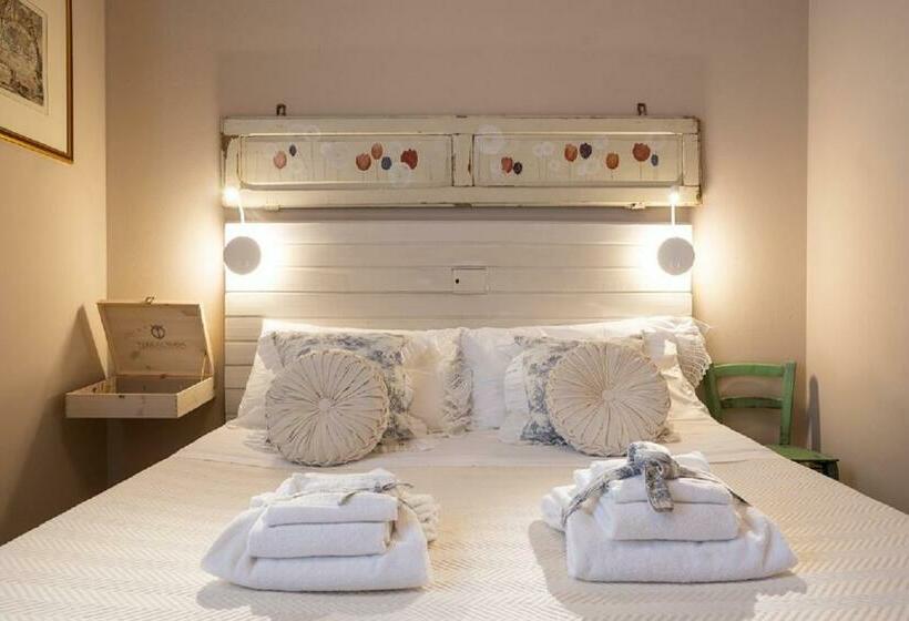 Стандартный Номер Кровать Кинг, La Pulcia B&b