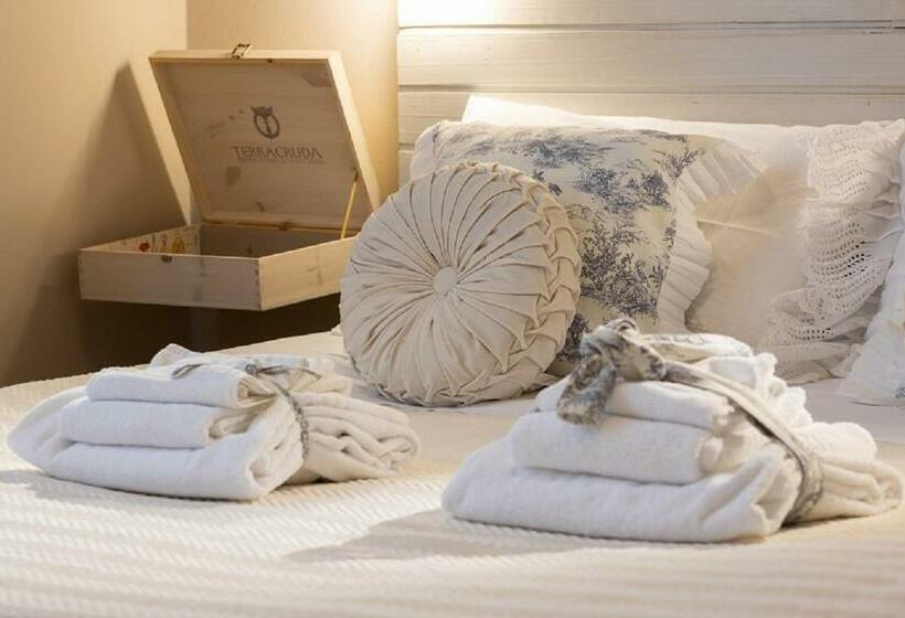 キングサイズベッドのスタンダードルーム, La Pulcia B&b