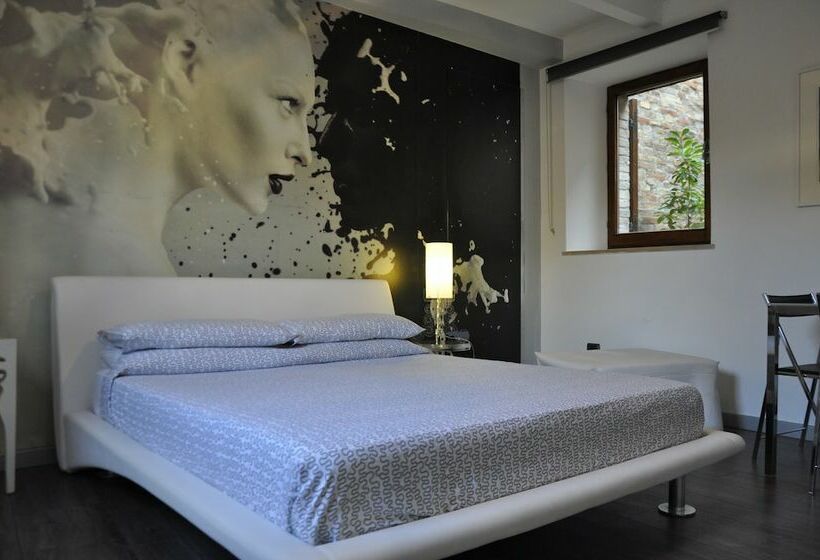 اتاق استاندارد سه نفره, B&b Albornoz