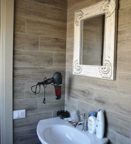 Quarto Quádruplo Deluxe, B&b Albornoz