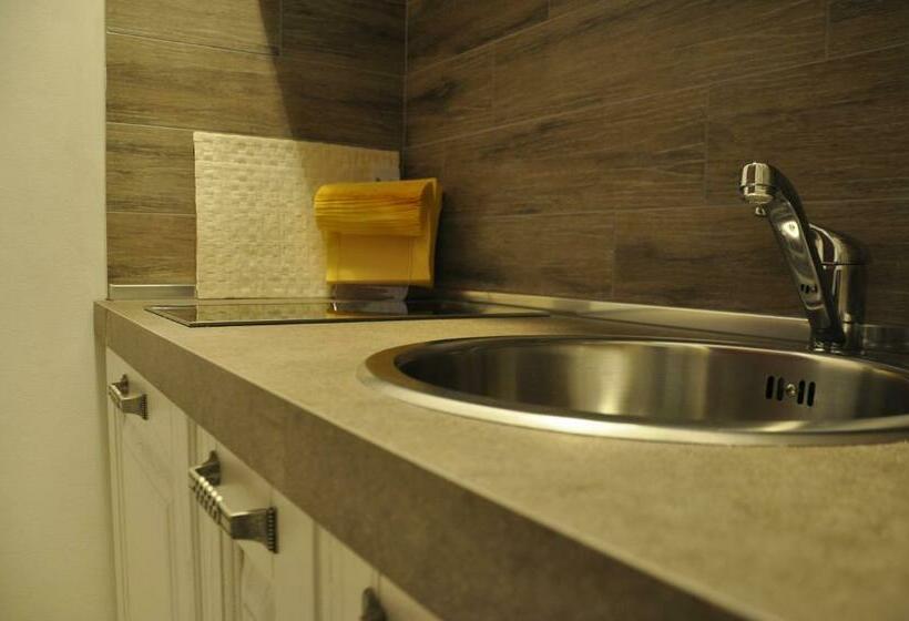 غرفة ديلوكس رباعية, B&b Albornoz