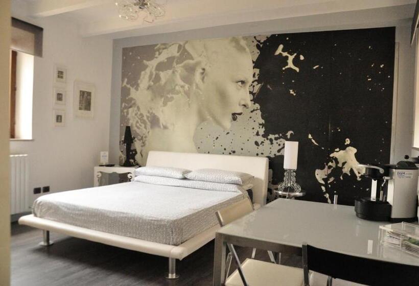 اتاق استاندارد سه نفره, B&b Albornoz