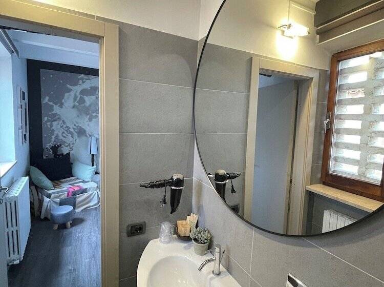اتاق استاندارد سه نفره, B&b Albornoz