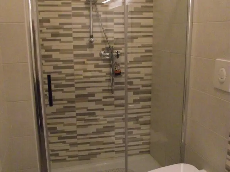 اتاق استاندارد سه نفره, Camera Con Vista B&b