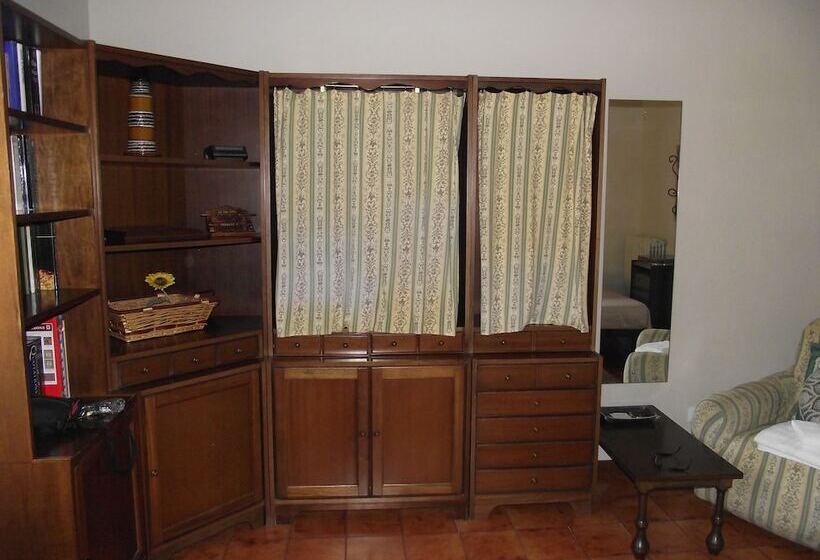 اتاق استاندارد سه نفره, Camera Con Vista B&b