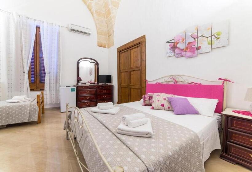 غرفة كومفورت ثلاثية, B&b La Campana Salentina