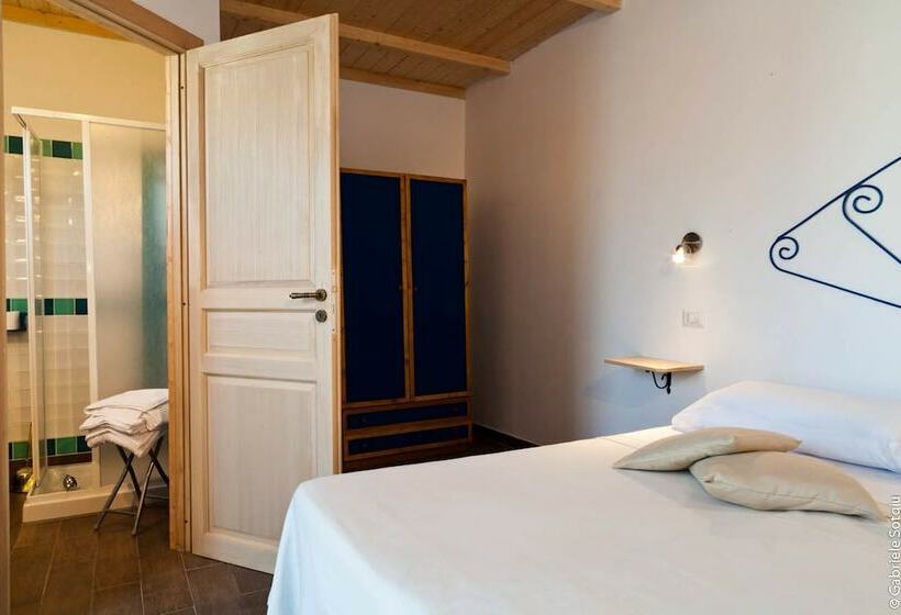 غرفة إقتصادية, The Old Farm Asfodeli  Adults Only