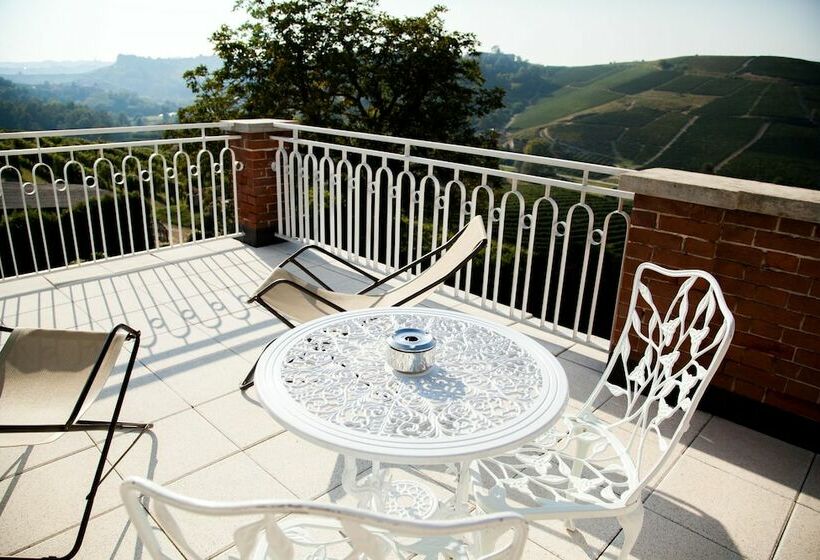 غرفة كومفورت, Villa Cornarea