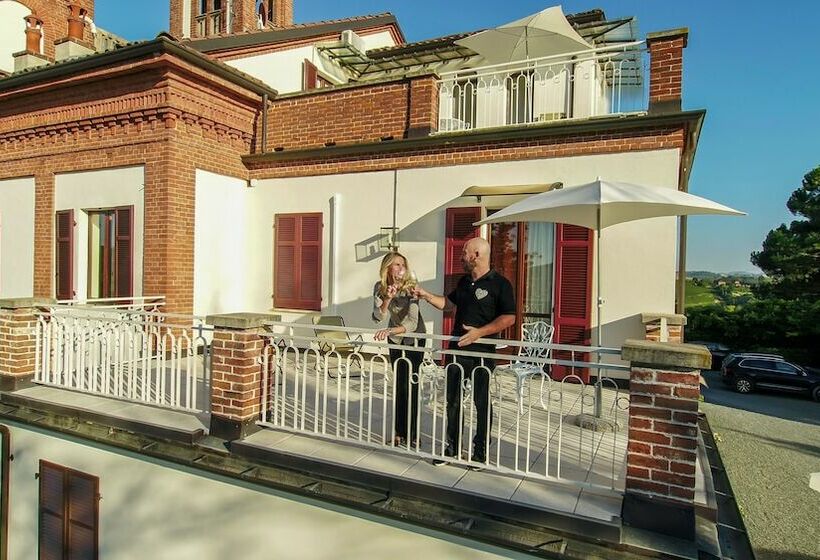 غرفة كومفورت, Villa Cornarea