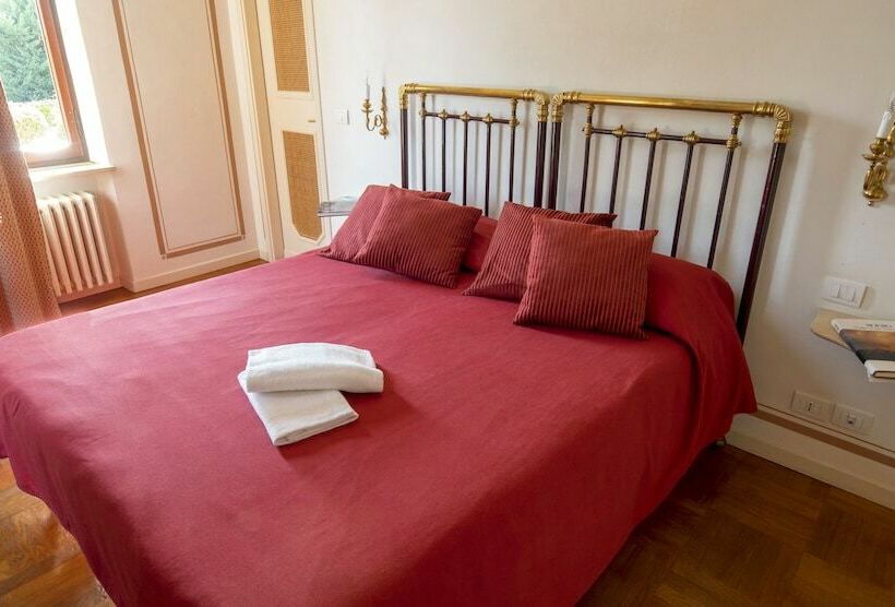 غرفة كومفورت, Villa Cornarea