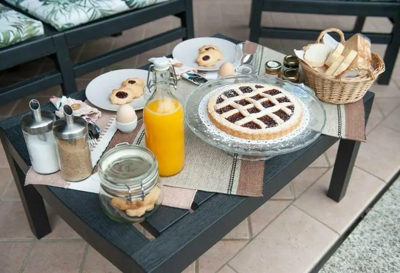 ガーデンビューの１ベッドルームビラ, Cugi Bed And Breakfast
