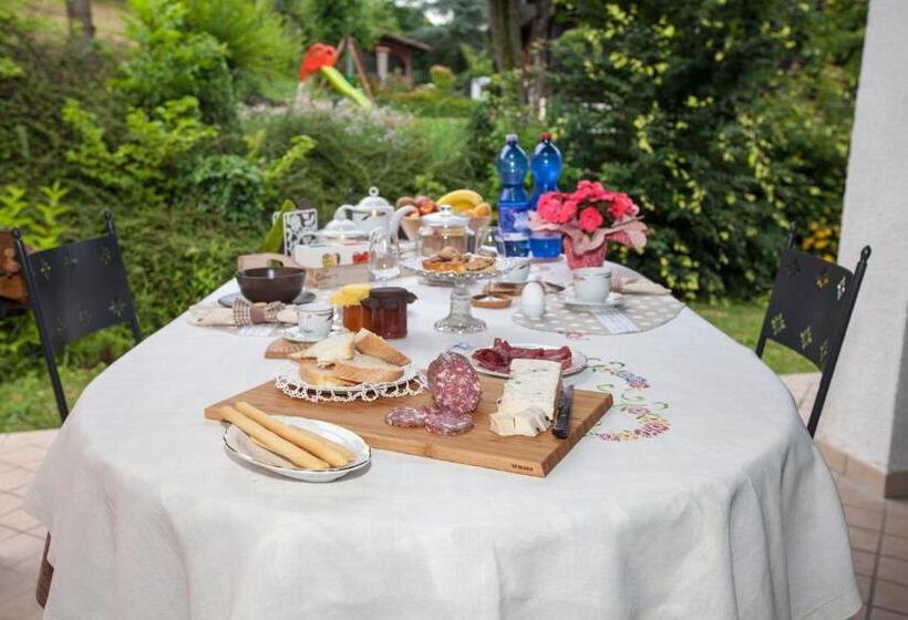 ガーデンビューの1ベッドルームビラ, Cugi Bed And Breakfast