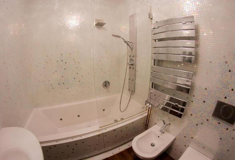 バスタブ付きスタンダードルーム, Agriturismo La Limonaia