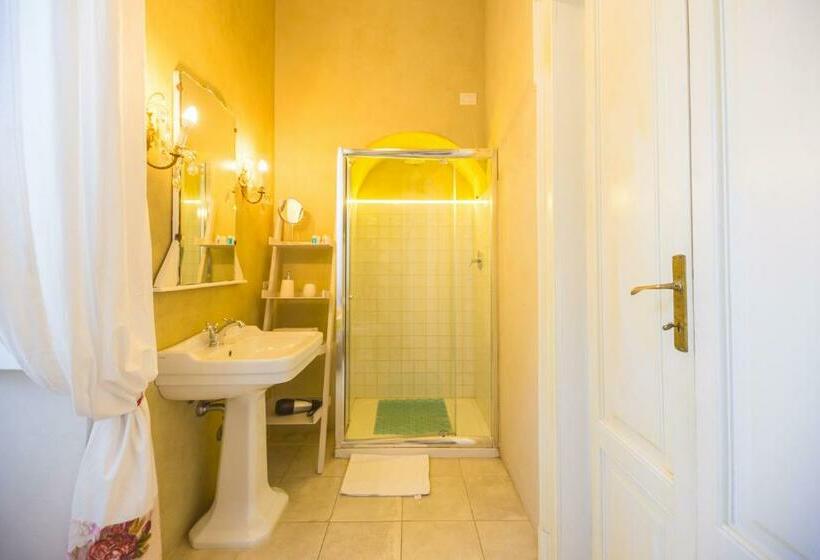 수피리어 트리플 룸, White Lilac Romantic B&b Adults Only