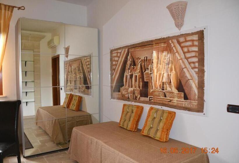 اتاق استاندارد سه نفره, Masseria Fragnale
