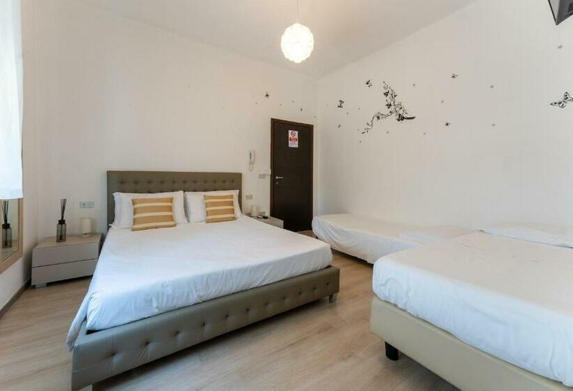 スタンダード4人部屋, Benaco Mavras