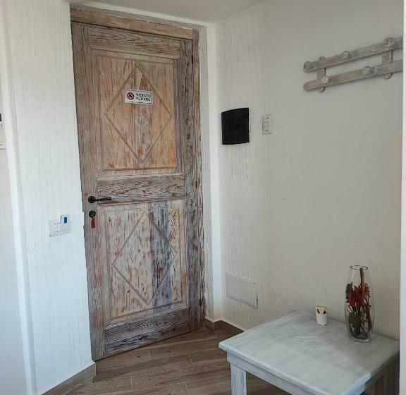 バルコニー付きスタンダードルーム, Antica Isola