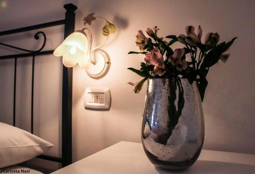 Номер Стандарт Совместная Ванная, La Calla