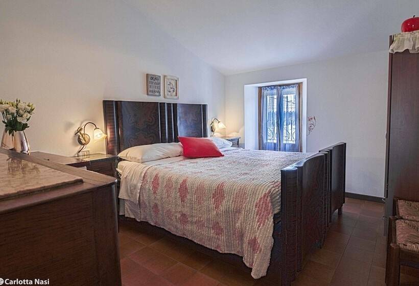 バス共有のスタンダードルーム, La Calla