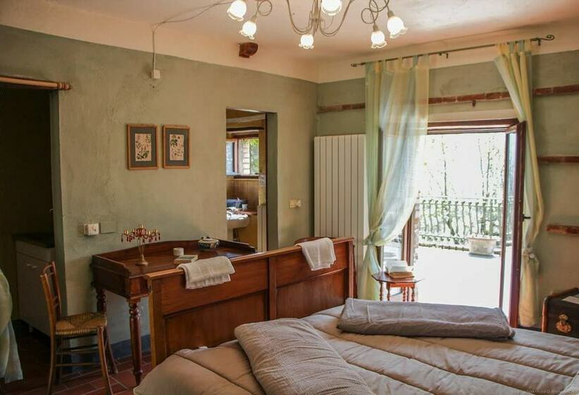 침실 4개 주택, Villa Stampa Cabatè