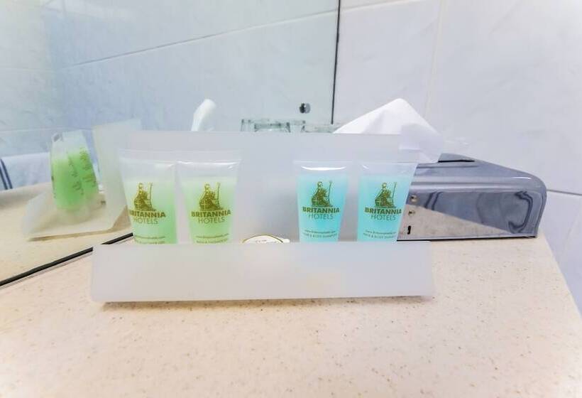 Номер Стандарт, Airport Inn Gatwick