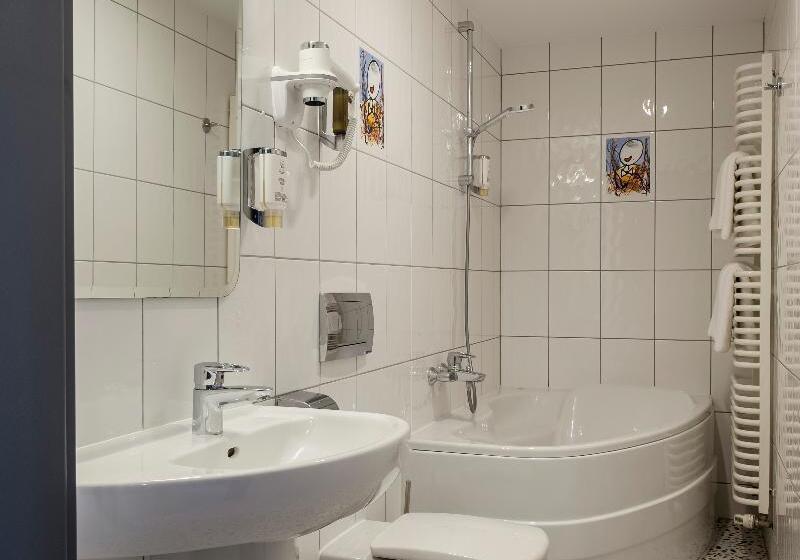 ジュニアスイート, H12