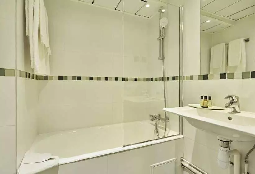 اتاق استاندارد با چشم‌انداز باغ, Hôtel Orchidée
