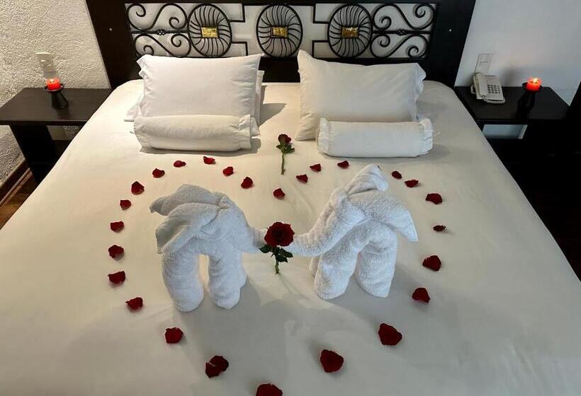 غرفة قياسية, Hatun Inti Classic