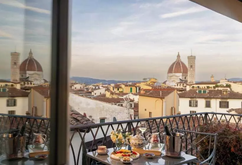 ペントハウスルーム, The Place Firenze