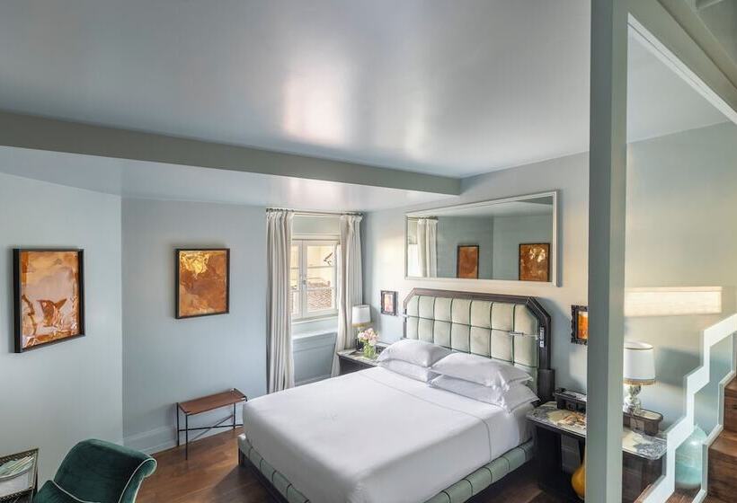 اتاق پنت هاوس, The Place Firenze