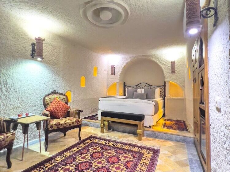 חדר סטנדרט, Local Cave House