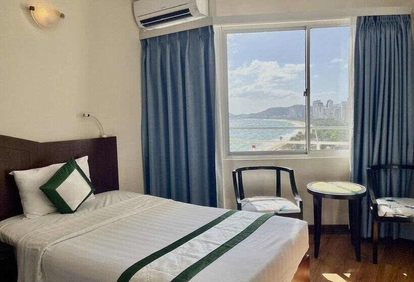 اتاق سوپریور با چشمانداز دریا, Nha Trang Lodge
