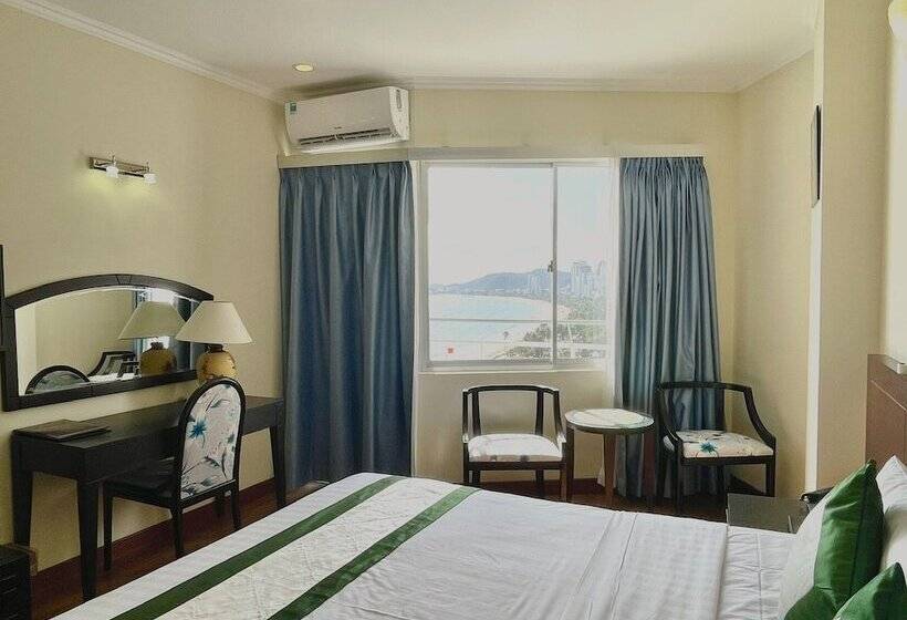 اتاق لوکس با چشمانداز دریا, Nha Trang Lodge