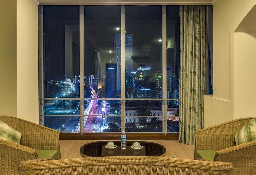 سوییت با چشمانداز دریا, Nha Trang Lodge
