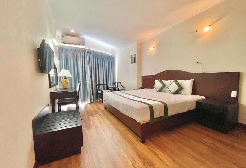 اتاق سوپریور با چشمانداز دریا, Nha Trang Lodge