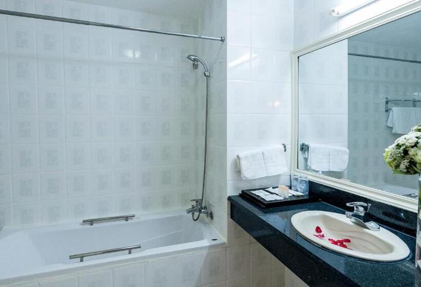 سوییت با چشمانداز دریا, Nha Trang Lodge