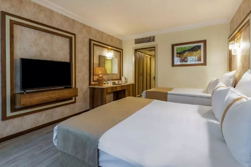 Standard-huone, Polat Thermal