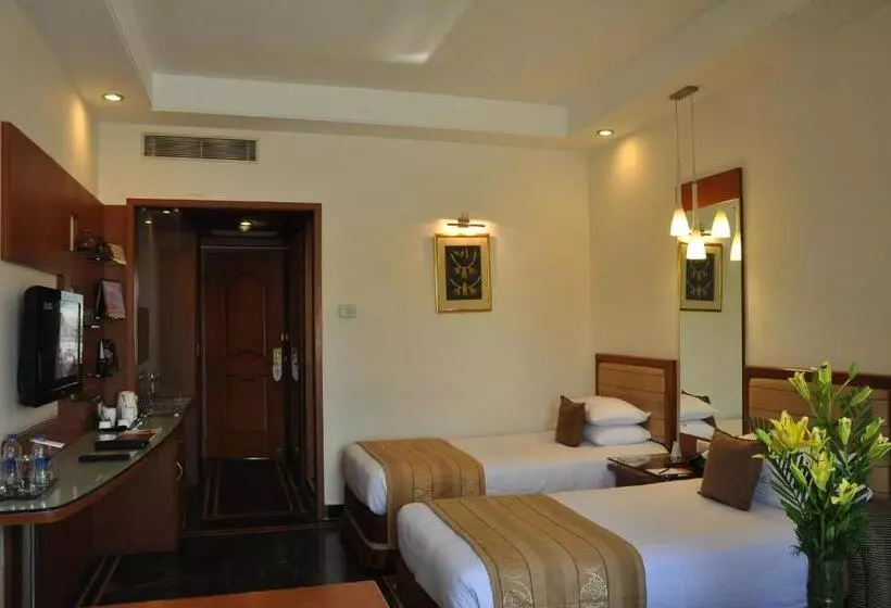 スーペリアールーム, Regency Madurai By Grt Hotels