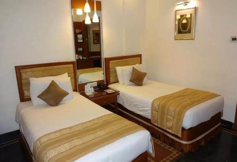 デラックスルーム, Regency Madurai By Grt Hotels