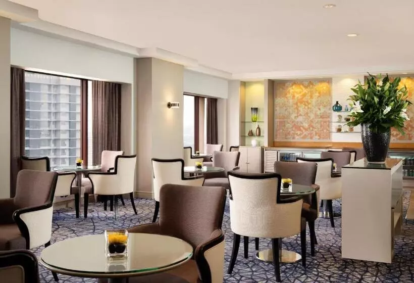 Club Room King Bed, Sheraton Imperial Kuala Lumpur
