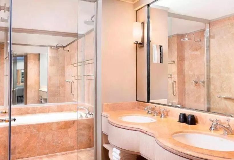 Sviitti King-vuode, Sheraton Imperial Kuala Lumpur