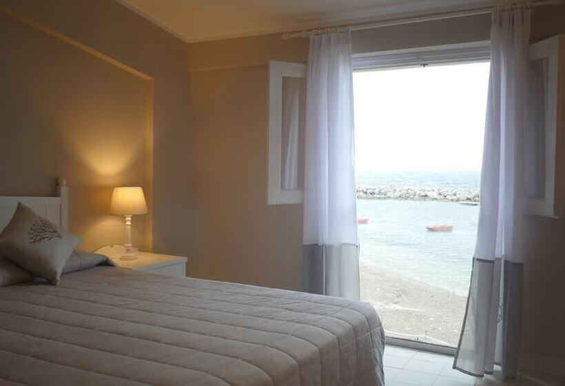 수피리어 룸, Tonnara Trabia