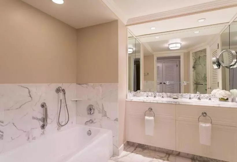 ２ダブルベッドのスタンダードルーム, The Ritzcarlton Naples, Tiburón