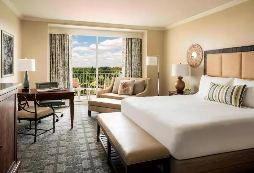 キングサイズベッドのスタンダードルーム, The Ritzcarlton Naples, Tiburón