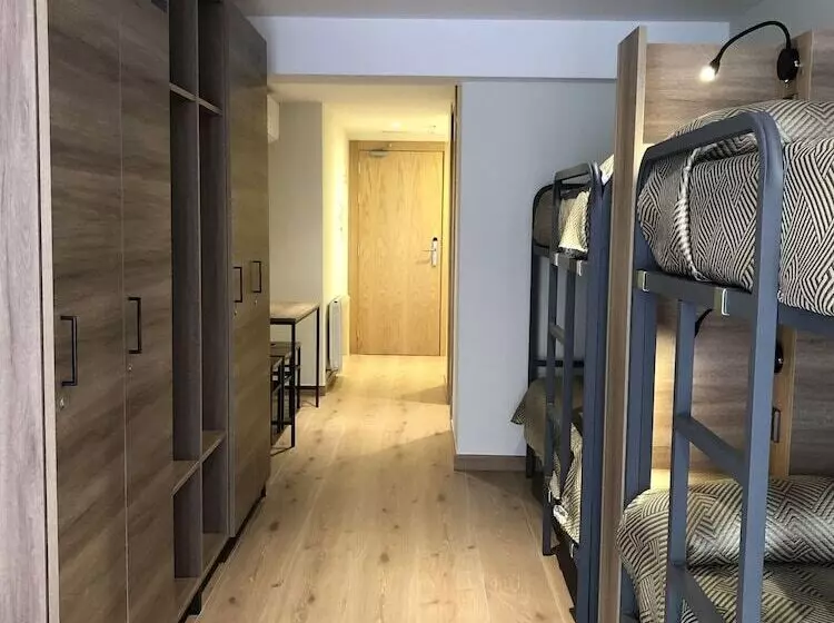 استودیوی سوپریور, Climia 2sleep Apartments