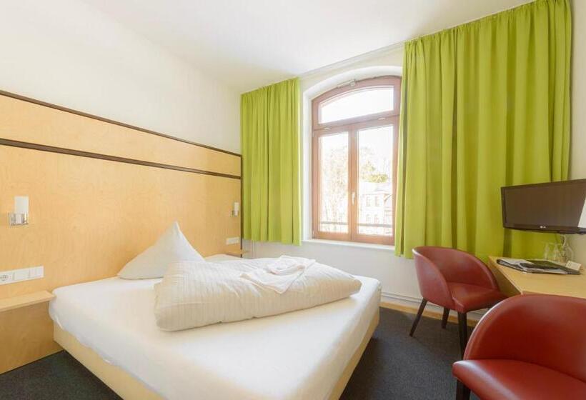 スタンダードシングルルーム, Am Tiefwarensee