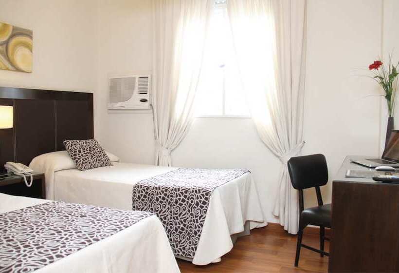 Номер Superior, Carlos V