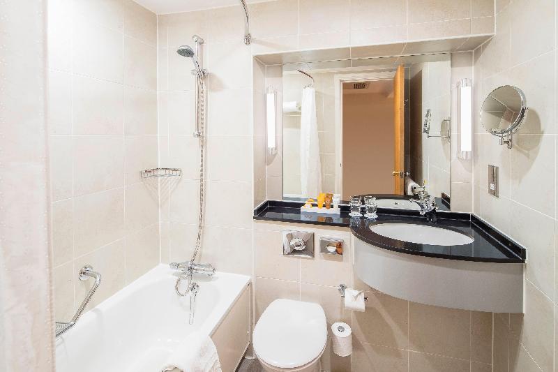 Номер Superior, Carlos V