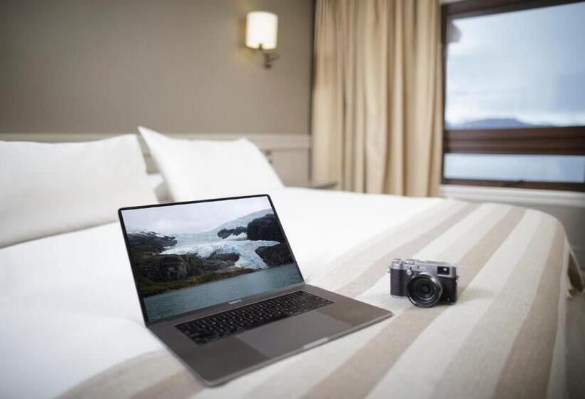 غرفة سوبيريور مطلّة علي البحر, Costaustralis